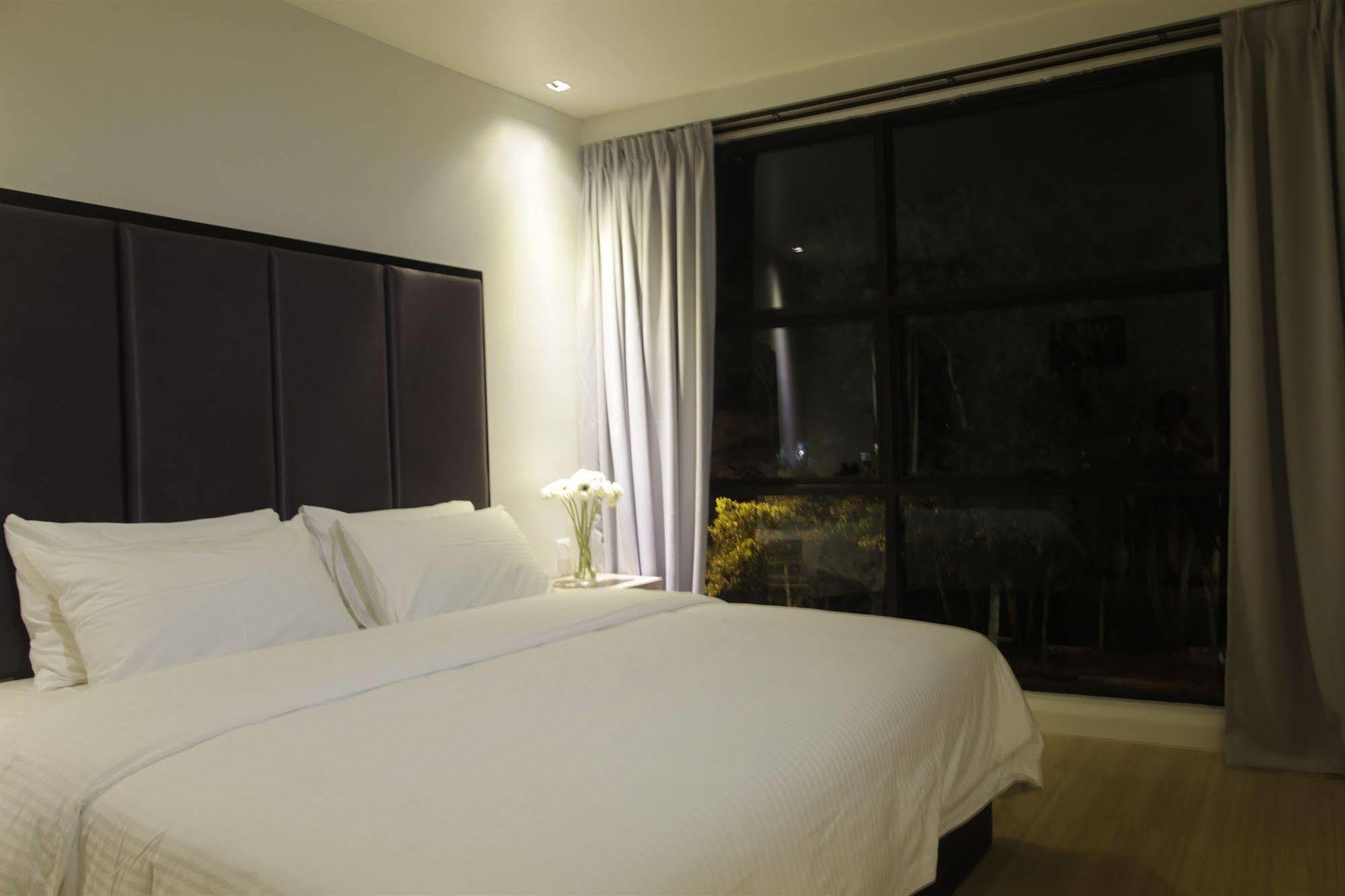 I Am Jazz Hotel Johor Bahru Exterior photo